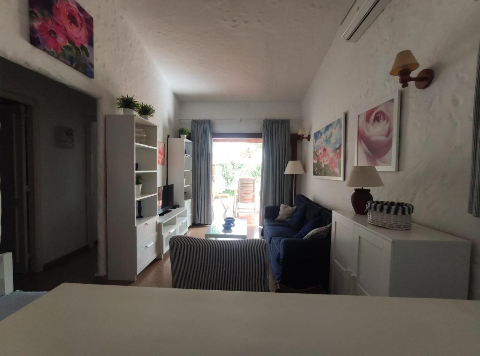 Ferienhaus Lovely With Parking Playa del Inglés