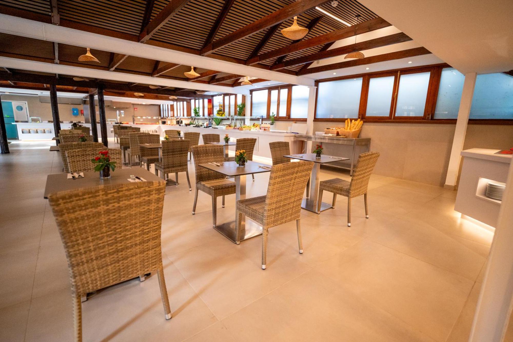 Hl Miraflor Hotel