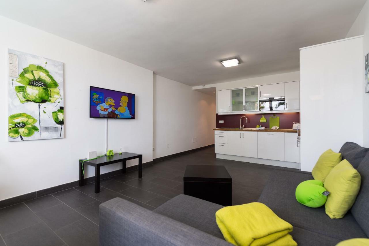 Karma Apartment *